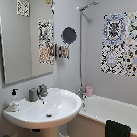 House With Palm Tree Торрев'єха